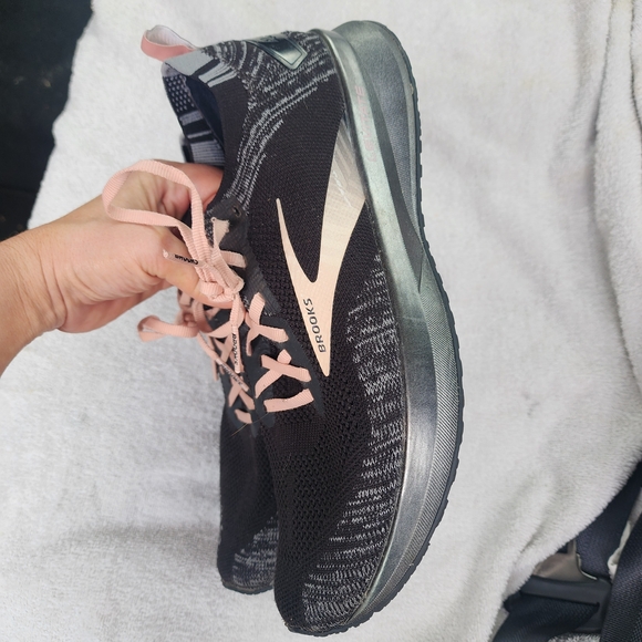 Brooks Black and Pink Athletic Sneakers - Picture 3 of 5